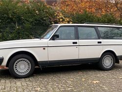 Weiß Gebraucht 1992 Volvo 240 SE Kombi | 15.800 €