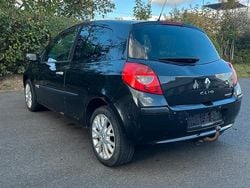 Schwarz Gebraucht 2006 Renault Clio II Kleinwagen | 1.000 € (Guter Preis)