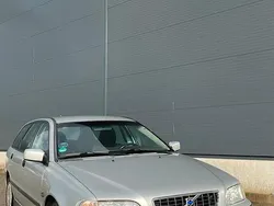 Silber Gebraucht 2004 Volvo V40 Kombi | 2.199 € (Etwas zu teuer)