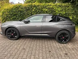 Grau Gebraucht 2022 DS Automobiles DS4 Performance Line Plus Limousine | 26.500 € (Guter Preis)
