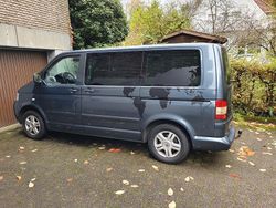 Grau Gebraucht 2004 VW T5 Highline Van | 12.650 € (Fairer Preis)