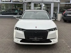 Weiß Gebraucht 2022 DS Automobiles DS4 Performance Line Plus Limousine | 25.999 € (Guter Preis)