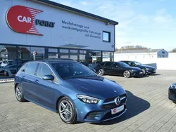 Denimblau metalliclack Gebraucht 2020 Mercedes B180 AMG Van / Kleinbus | 26.550 € (Fairer Preis)