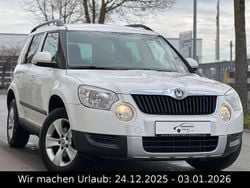 Weiß Gebraucht 2010 Skoda Yeti Ambition SUV | 6.699 € (Fairer Preis)