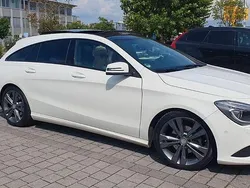 Weiß Gebraucht 2016 Mercedes A180 AMG line Limousine | 12.300 € (Fairer Preis)