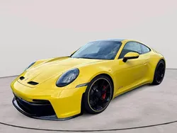 Gelb Gebraucht 2022 Porsche 992 | 174.990 €