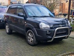 Schwarz Gebraucht 2005 Hyundai Tucson SUV | 2.500 € (Fairer Preis)