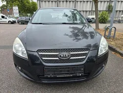 Schwarz Gebraucht 2007 Kia Ceed EX Limousine | 1.900 € (Fairer Preis)