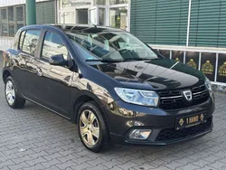 Schwarz Gebraucht 2019 Dacia Sandero Kleinwagen | 6.199 € (Guter Preis)