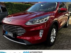 Rot Gebraucht 2023 Ford Kuga Titanium SUV | 27.981 € (Fairer Preis)