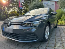 Grau Gebraucht 2020 VW Golf VIII Kombi | 20.500 € (Fairer Preis)