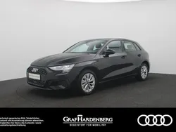 Brillantschwarz Gebraucht 2022 Audi A3 Sportback e-tron Advanced Limousine | 21.880 € (Guter Preis)