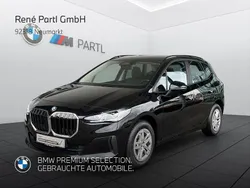 Schwarz Gebraucht 2022 BMW 218 Active Tourer Van / Kleinbus | 28.450 € (Teuer)