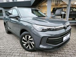 Grau Neu 2025 VW Tiguan Life SUV | 39.950 € (Superpreis)
