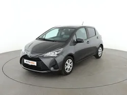 Grau Gebraucht 2020 Toyota Yaris Comfort Limousine | 10.970 € (Fairer Preis)