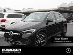 Kosmosschwarz metallic Gebraucht 2021 Mercedes GLA200 Progressive SUV | 31.680 € (Guter Preis)
