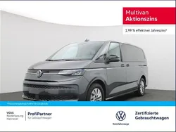 Grau Gebraucht 2024 VW Multivan Life Van / Kleinbus | 53.670 € (Fairer Preis)