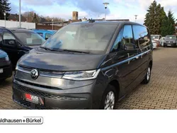 Indiumgrau Gebraucht 2023 VW T7 Life Van | 54.950 € (Teuer)