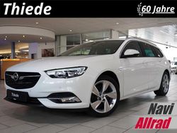 Schneeweiß Gebraucht 2020 Opel Insignia Dynamic Kombi | 13.950 € (Guter Preis)