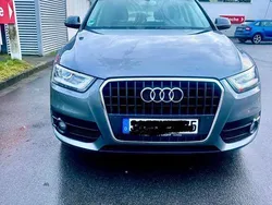 Grau Gebraucht 2014 Audi Q3 SUV | 12.500 € (Guter Preis)