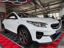 Weiß Gebraucht 2022 Kia XCeed Vision SUV | 23.980 € (Etwas zu teuer)