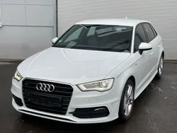 Weiß Gebraucht 2013 Audi A3 Sportback S-Line Limousine | 12.490 € (Fairer Preis)