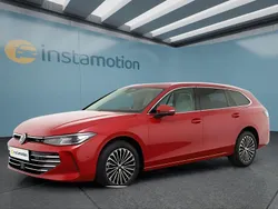 Rot Gebraucht 2024 VW Passat Kombi | 38.649 € (Guter Preis)
