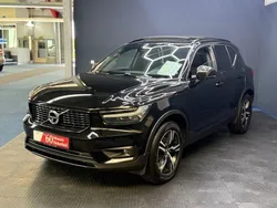 Schwarz Gebraucht 2018 Volvo XC40 R-Design SUV | 23.690 €