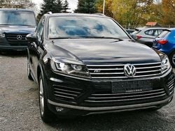 Schwarz Gebraucht 2017 VW Touareg R-line SUV | 19.990 € (Guter Preis)
