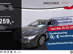 Grau Gebraucht 2023 VW Golf VIII Kombi | 20.440 € (Guter Preis)