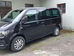 Schwarz Gebraucht 2017 VW T6 Trendline Van | 36.800 € (Teuer)