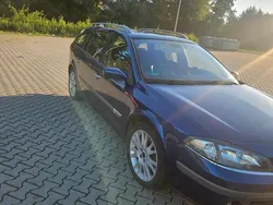 Blau Gebraucht 2006 Renault Laguna II Kombi | 1.100 €