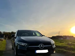 Schwarz Gebraucht 2019 Mercedes A180 Limousine | 20.000 € (Etwas zu teuer)