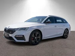 Candyweiss Gebraucht 2021 Skoda Octavia RS Kombi | 25.390 € (Guter Preis)