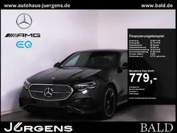 Grau graphitgrau metallic Gebraucht 2024 Mercedes E450 AMG Limousine | 81.880 €
