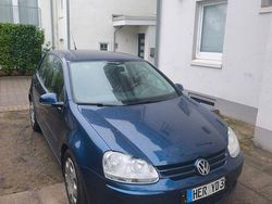 Blau Gebraucht 2007 VW Golf V Limousine | 2.500 € (Guter Preis)