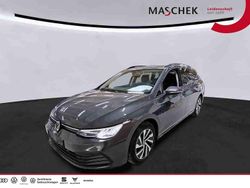 Grau Gebraucht 2023 VW Golf VIII Kombi | 20.220 € (Guter Preis)