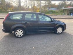 Schwarz Gebraucht 2006 Ford Focus Kombi | 555 € (Superpreis)