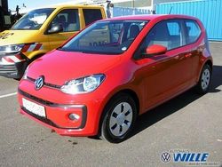 Rot Gebraucht 2018 VW up! move up! Kleinwagen | 7.860 € (Fairer Preis)