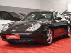 Schwarz Gebraucht 2001 Porsche 911 Carrera 4 Coupé | 34.950 € (Superpreis)