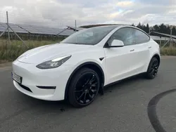 Weiß Gebraucht 2022 Tesla Model Y Long Range SUV | 39.900 € (Teuer)