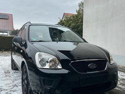 Schwarz Gebraucht 2011 Kia Carens Van / Kleinbus | 1.199 € (Fairer Preis)