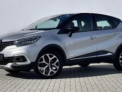Silber Gebraucht 2018 Renault Captur Intens SUV | 11.470 € (Fairer Preis)