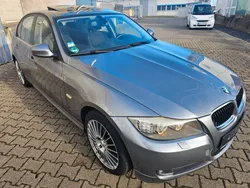 Grau Gebraucht 2011 BMW 320 Comfort Edition Limousine | 7.990 € (Fairer Preis)