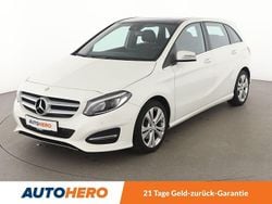 Weiß Gebraucht 2017 Mercedes B180 Urban Van / Kleinbus | 16.500 € (Guter Preis)
