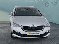 Silber Gebraucht 2024 Skoda Scala Style Kleinwagen | 23.270 € (Fairer Preis)