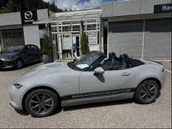 Aero gray Neu 2025 Mazda MX5 Exclusive-Line Cabrio | 32.990 €