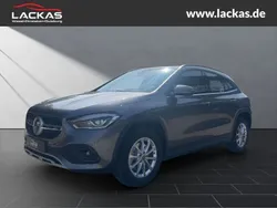 Grau Gebraucht 2022 Mercedes GLA250 Style SUV | 32.950 € (Superpreis)