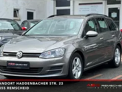 Grau Gebraucht 2015 VW Golf VII Comfortline Kombi | 10.800 € (Fairer Preis)