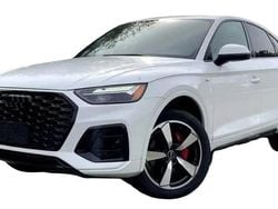 Weiß Gebraucht 2022 Audi Q5 Sportback S-Line SUV | 52.330 € (Etwas zu teuer)